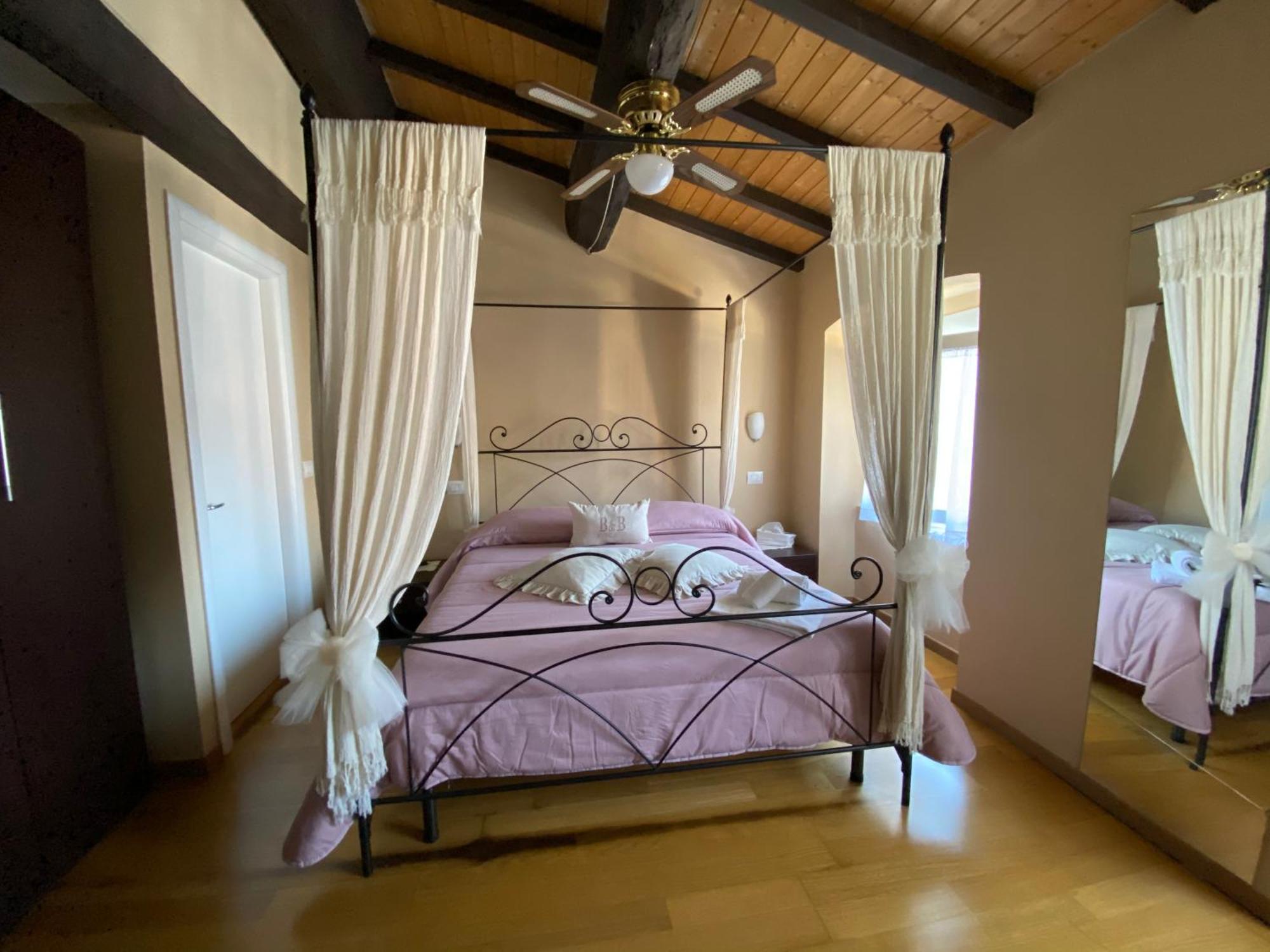 Bed & Breakfast In Piazzetta 2*